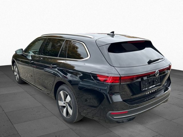 Fahrzeugabbildung Volkswagen Passat 1.5 eTSI BUSINESS AHK IQ DRIVE AREA VIEW