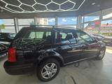 Volkswagen Golf 1.4 Basis Variant - VW Kombi von 2002