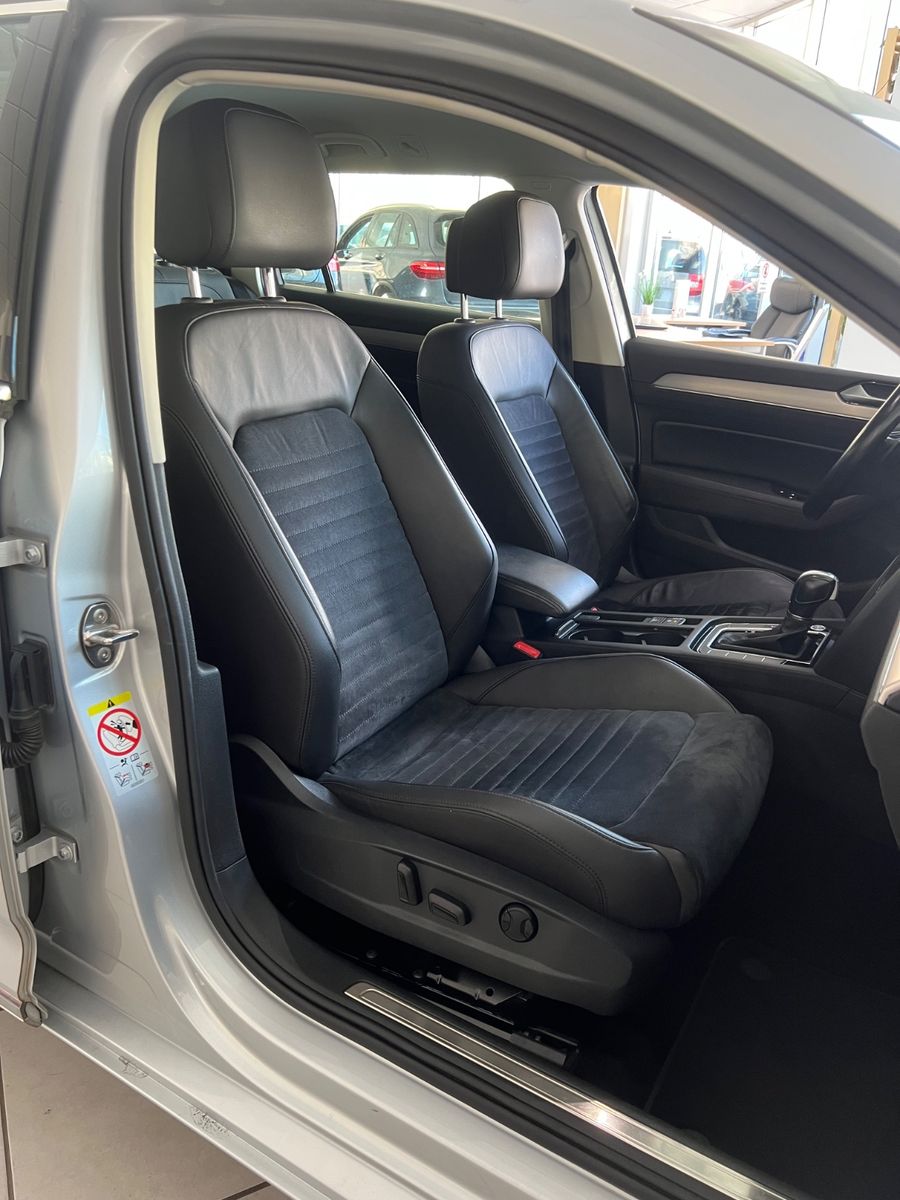 Fahrzeugabbildung Volkswagen Passat 2.0TDI DSG Variant Highline *MASSAGE*