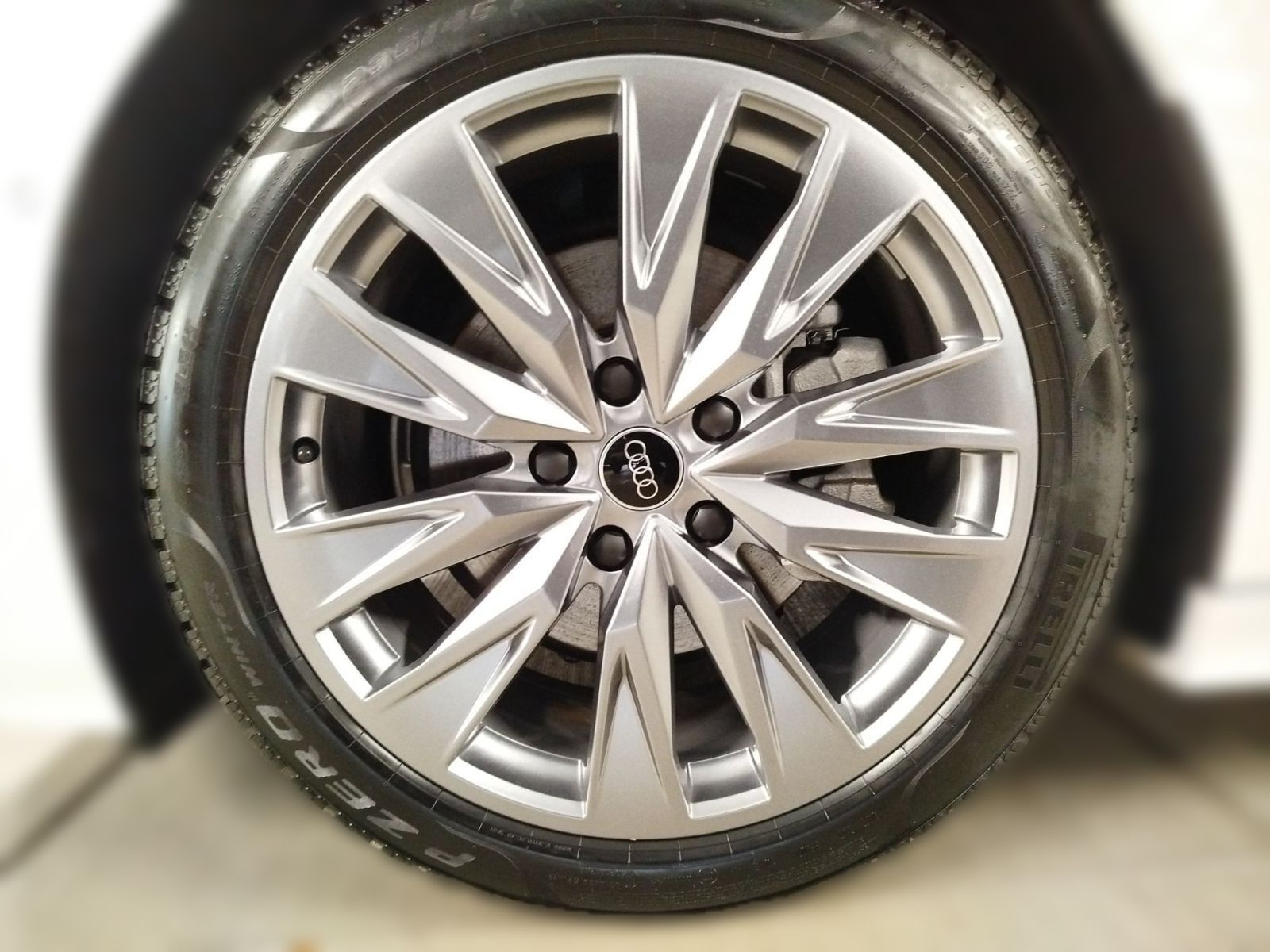 Audi A6 e-tron - Bild 4