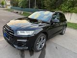 Audi Q5 3.0 TDI Quattro S line  Vollausgestattet
