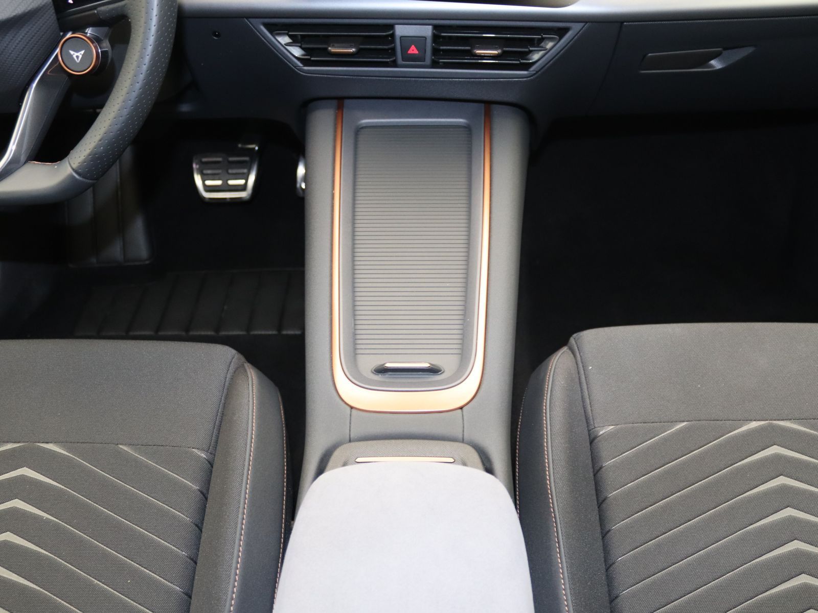 Cupra Born - Bild 11
