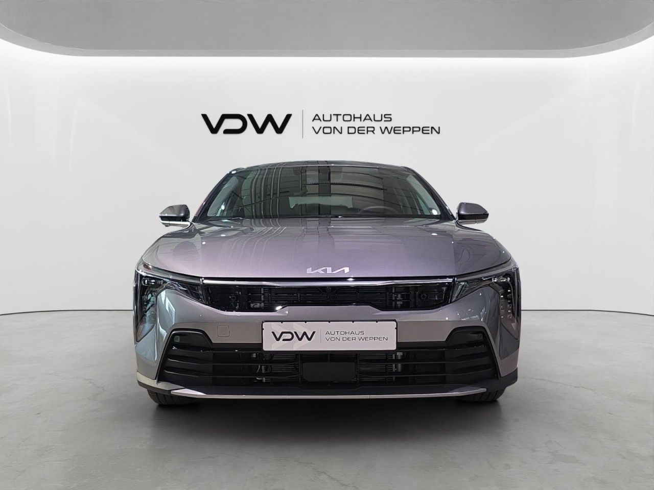 Kia K4 - Bild 2