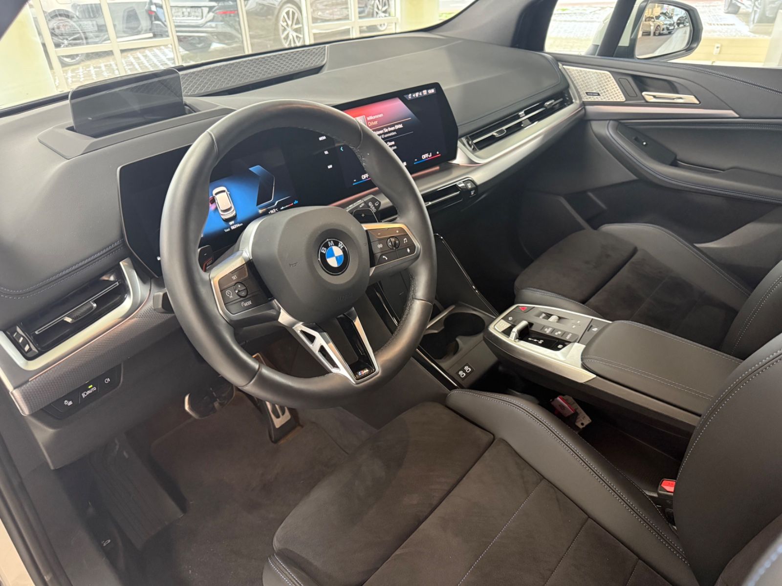 BMW 218I Active Tourer M Sportpaket HUD 360° H&K foto 8