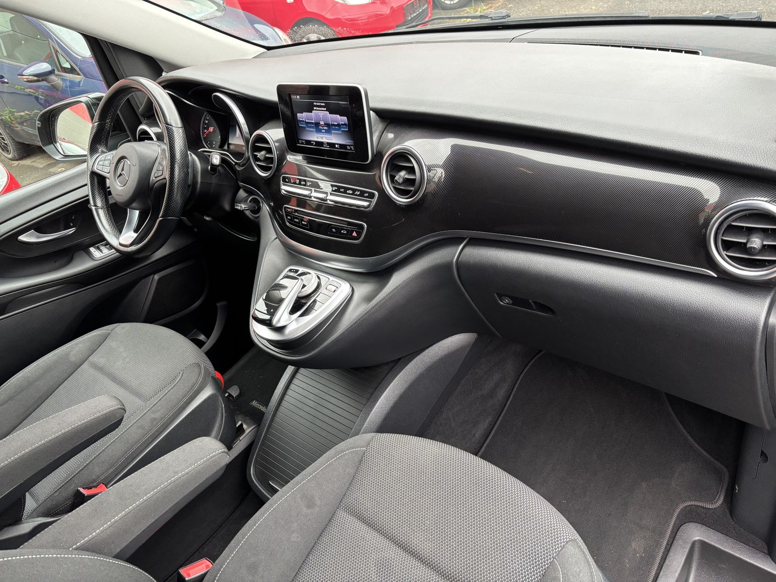 Fahrzeugabbildung Mercedes-Benz V 250 d EDITION lang-NAV-LED-KAMERA-EL.HECK-