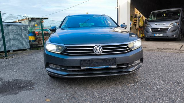 Volkswagen Passat Variant Highline BMT, LED, Navi