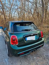 MINI Cooper S / Britisch Racing Green  - MINI MINI: GR