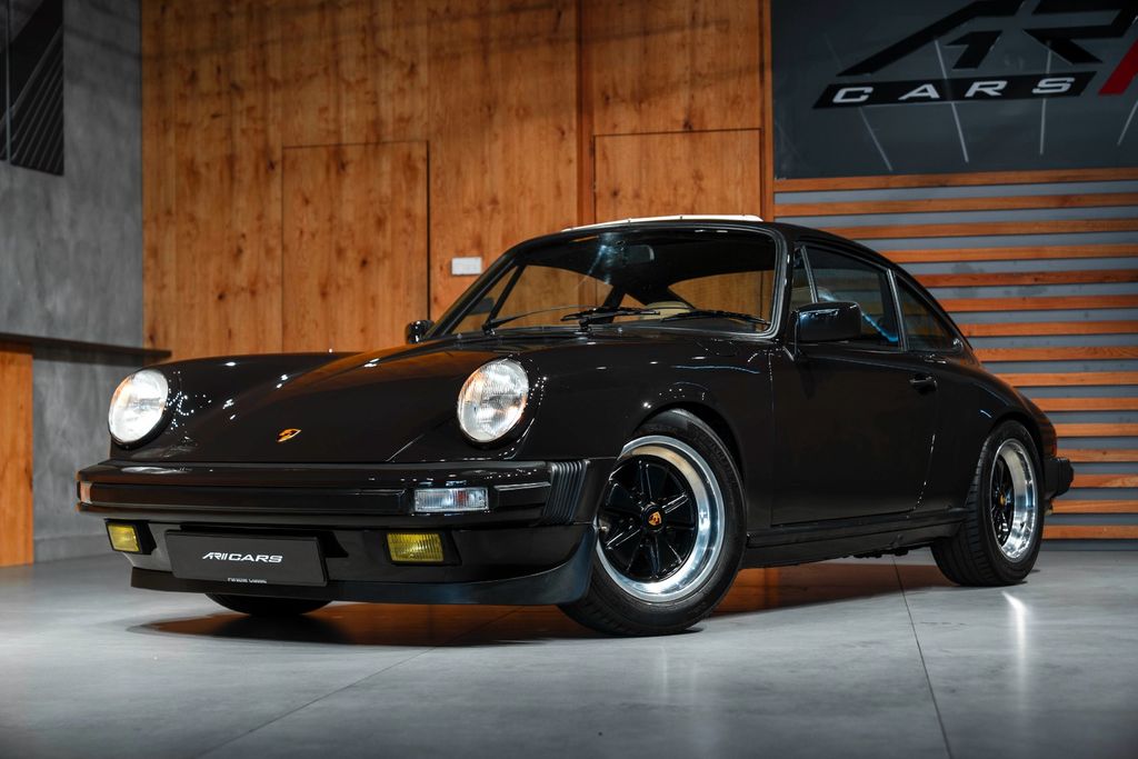PORSCHE 911 1980