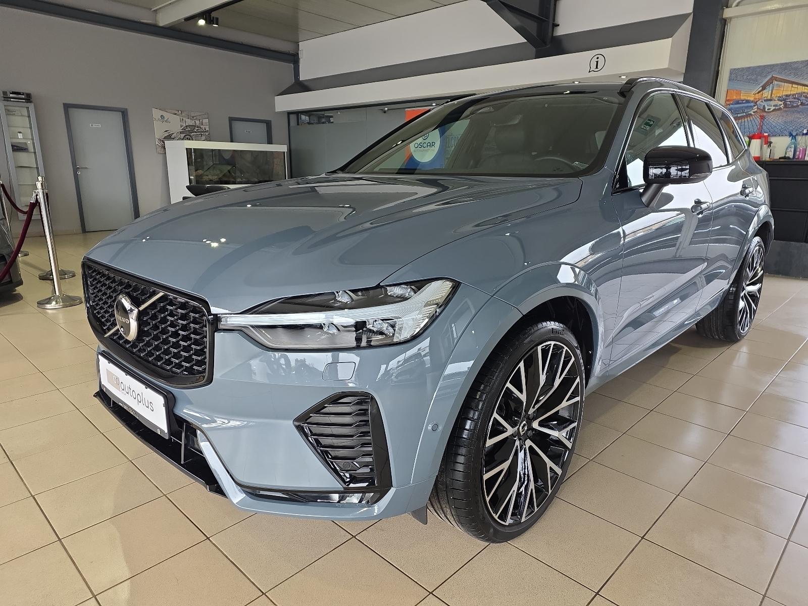 Volvo XC60 B5 R-Design Massage FourC AHK 22Zoll 360°