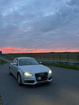 Audi A4 Limousine | 98.000 km |2.0 Benzin ... - Audi A4 aus 2010: Limousine