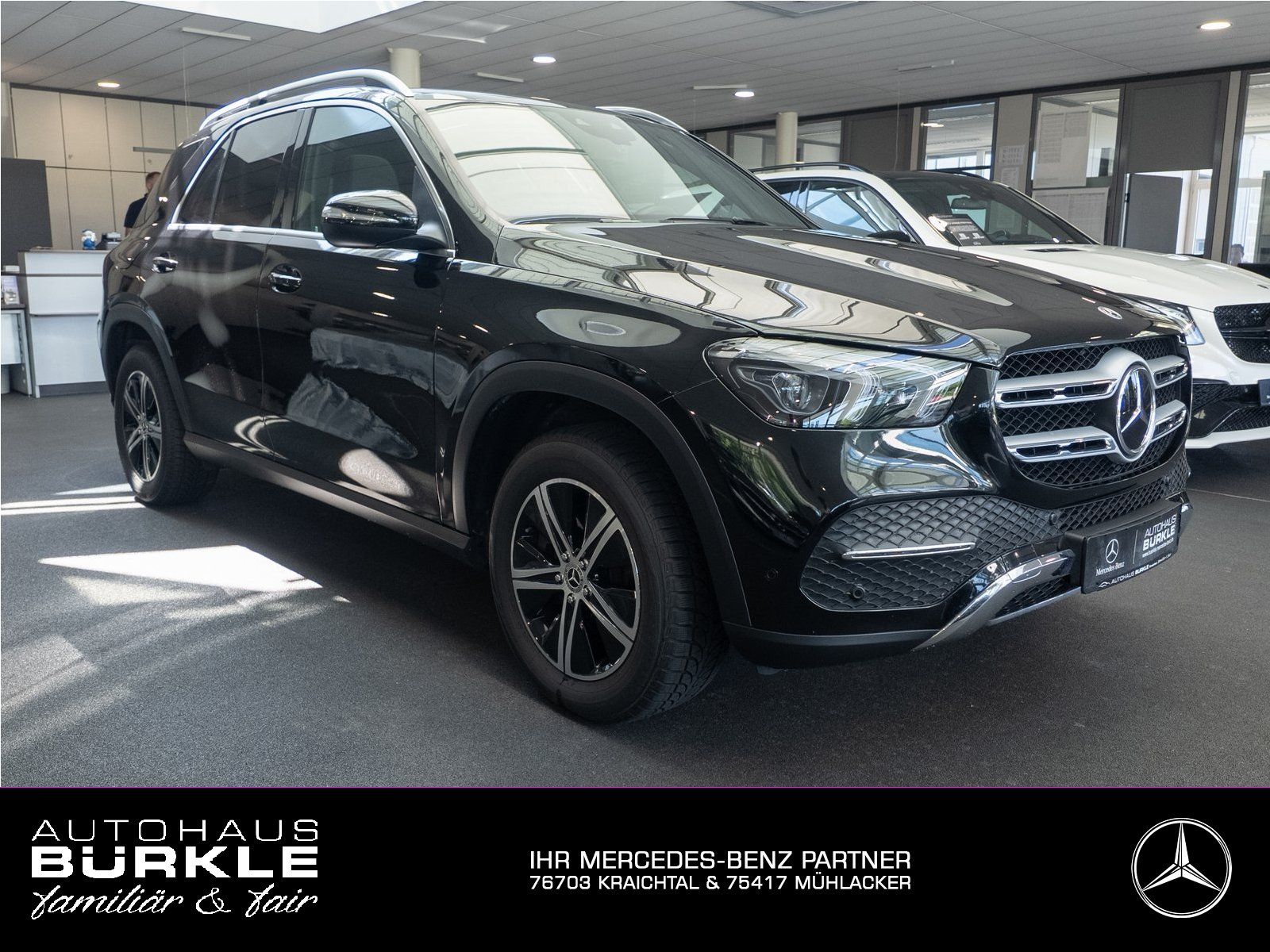 MERCEDES-BENZ GLE 300 d 4M,MBEAM,AHK,Pano,1xAMG,Distr,Kam,EASY