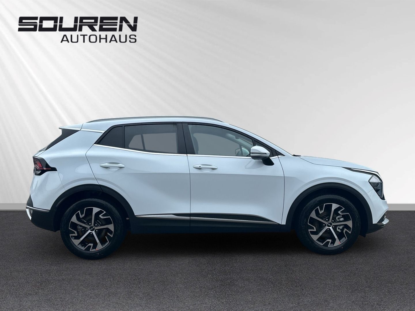 Fahrzeugabbildung Kia Sportage 1.6T 48V 2WD Ultimate Edition  KLIMA +