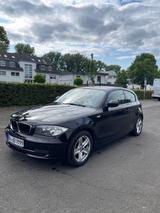 BMW 1er Facelift TÜV 8fach bereift Super Z... - BMW M2 in Bonn