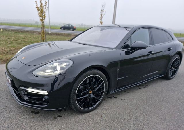 Porsche Panamera Sport Turismo Turbo S E-Hybrid*700PS*