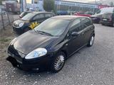 Fiat Grande Punto 1.4 16V Dynamic - Fiat Grande Punto in Stuttgart