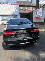 Audi A8 4.2 TDI clean diesel tiptronic quattro - - Audi A8 in Düsseldorf