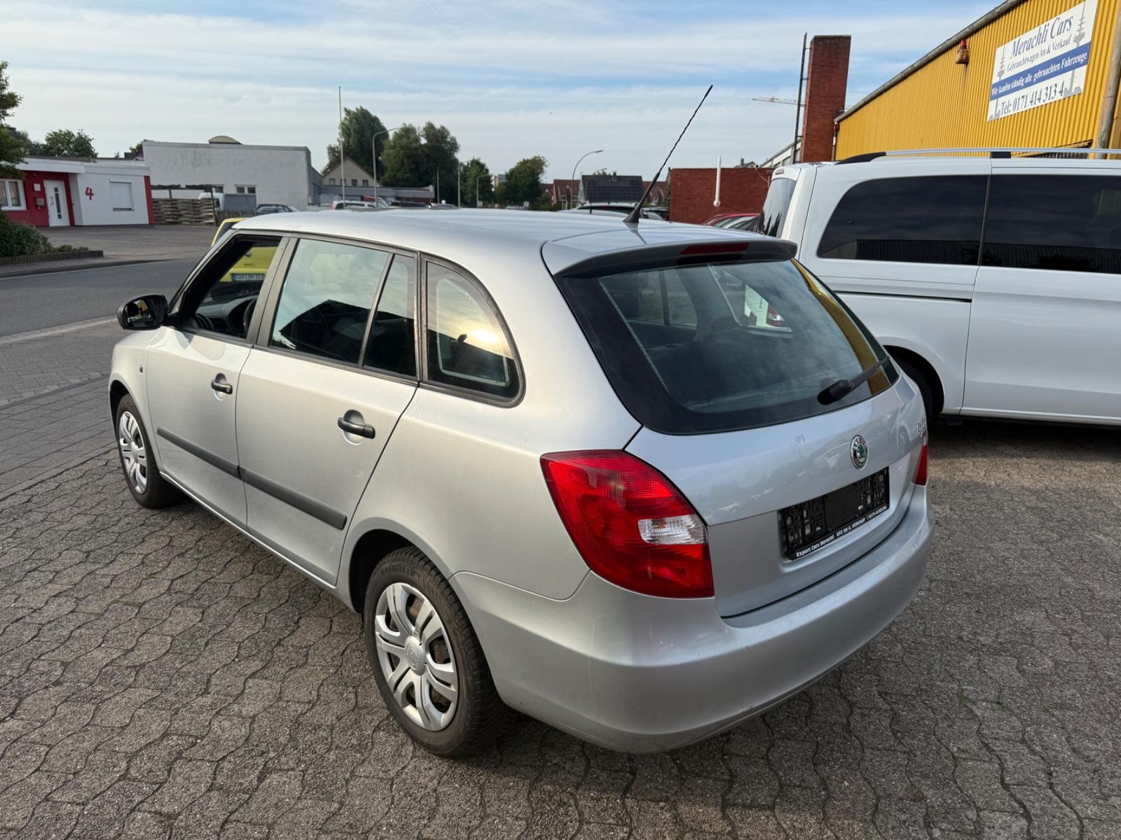 Skoda Fabia 2010 — photo 5