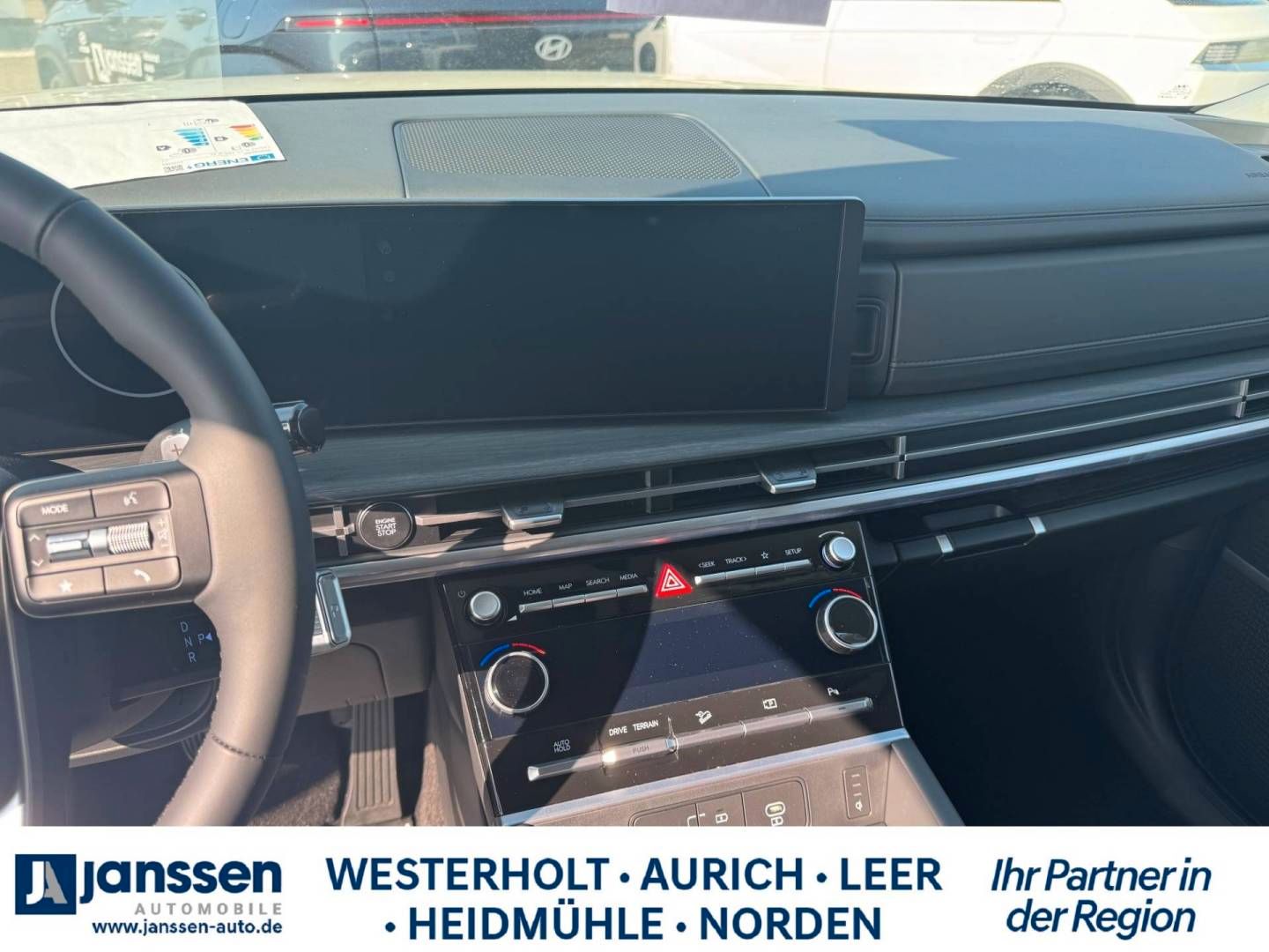 Fahrzeugabbildung Hyundai SANTA FE HEV INTRO