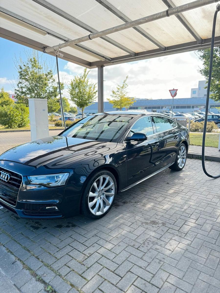 Audi A5 Sportback 1.8 TFSI - TÜV 07/2028