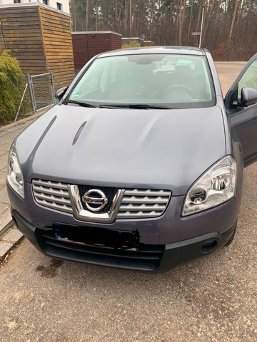 Nissan Quasquai 2.0, Benziner, 4x4,