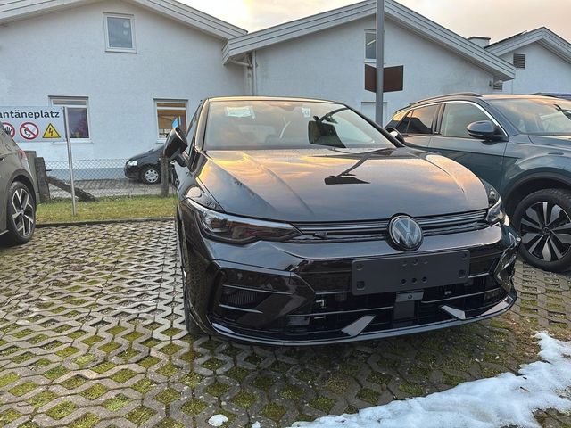 Volkswagen Golf VIII R Black Edition AHK HUD Leder Pano 360