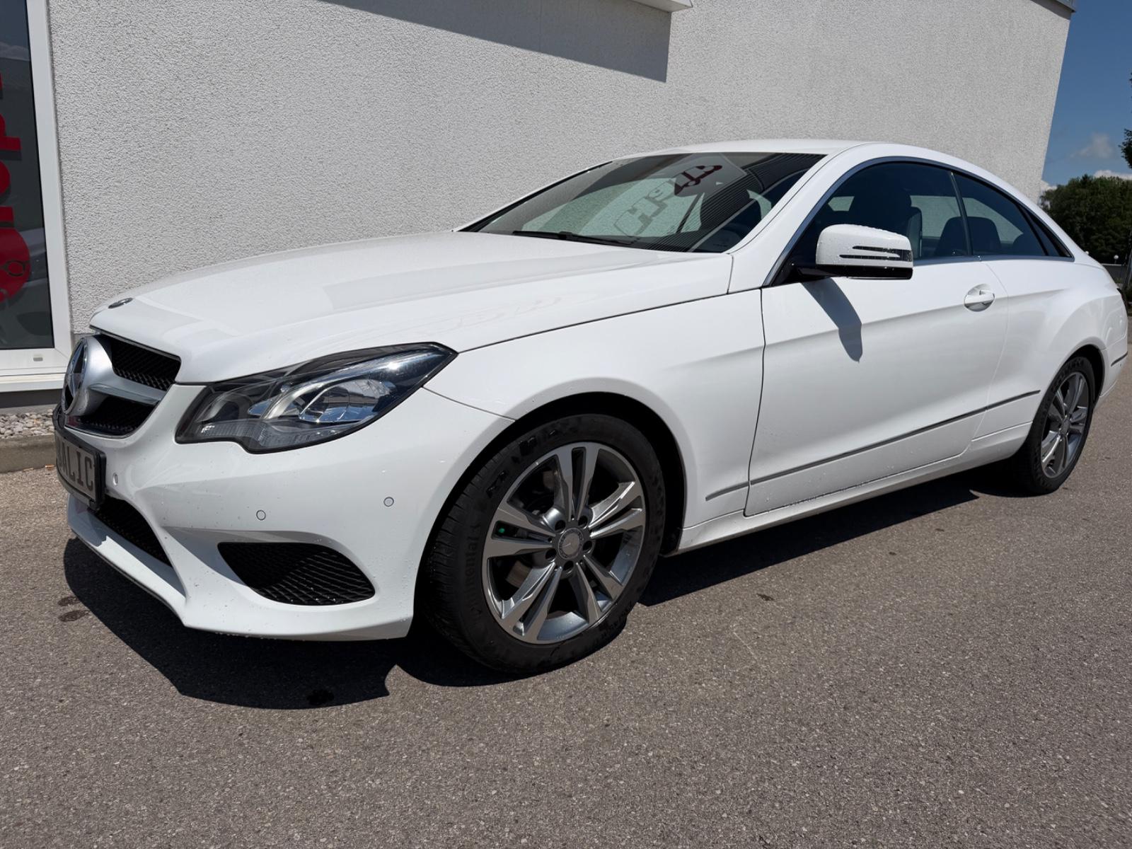 Mercedes-Benz E 200  Coupe - Facelift -MB Scheckheftgepflegt