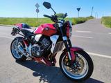 Honda CB1000R SC80 