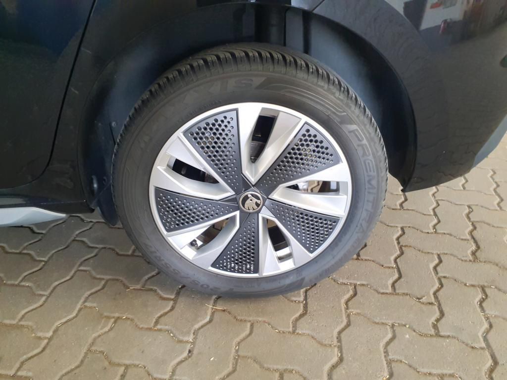 Skoda Kamiq Selection 1.0 TSI 85kW Klima*PDC*RFK*SH