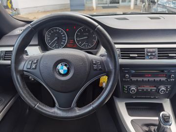 BMW 320 - 11
