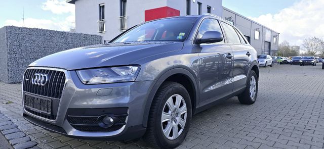 Audi Q3 2.0 TFSI quattro*1.Hand*Scheckheft*KLIMAAUTO*