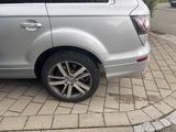 Audi Q7 4.2 TDI quattro tiptronic - - Audi Q7 mit Diesel-Antrieb: 4.2