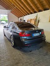 BMW 330d Automatic - - BMW 330 in Herne