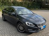 Volvo S60 D4 Summum, Euro 6, in gepflegtem Zustand! - Volvo S60 Summum mit Diesel-Antrieb