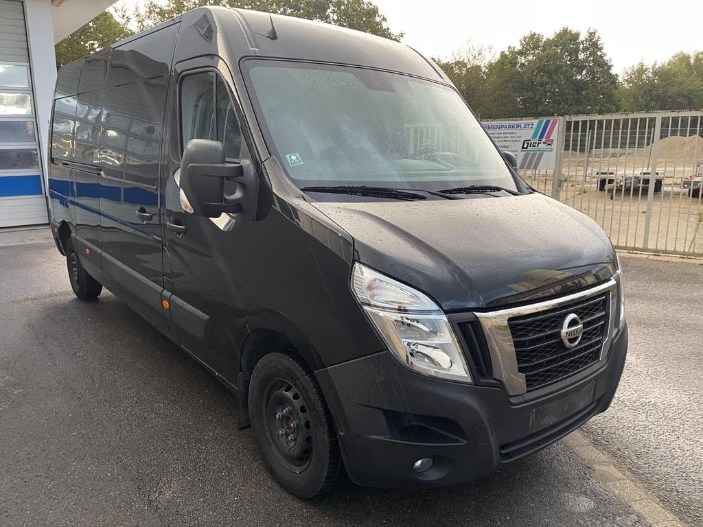 Nissan Interstar