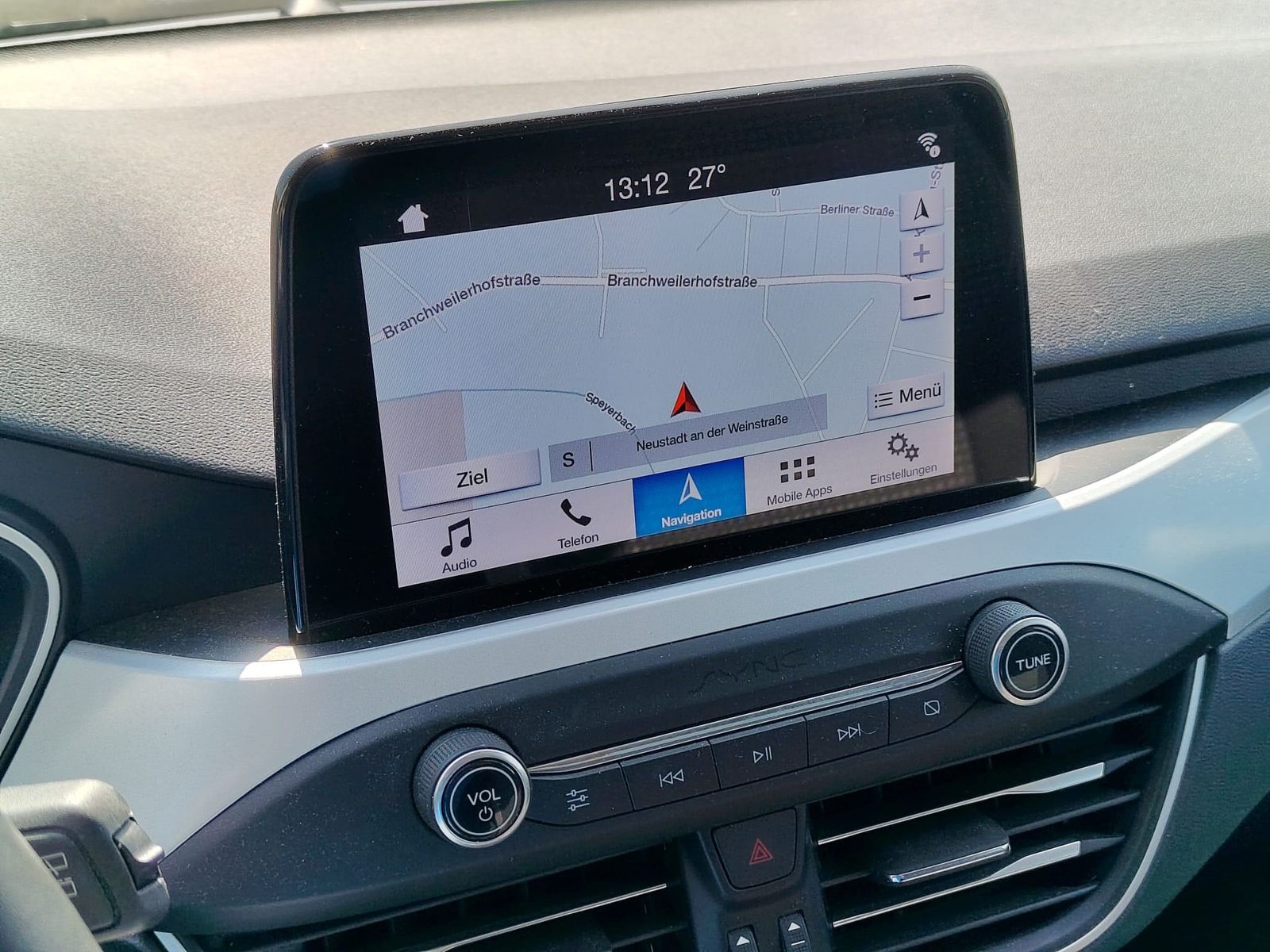 FORD Focus  Turnier 1.0 EcoBoost Cool&amp;Connect Navi – Bild 10
