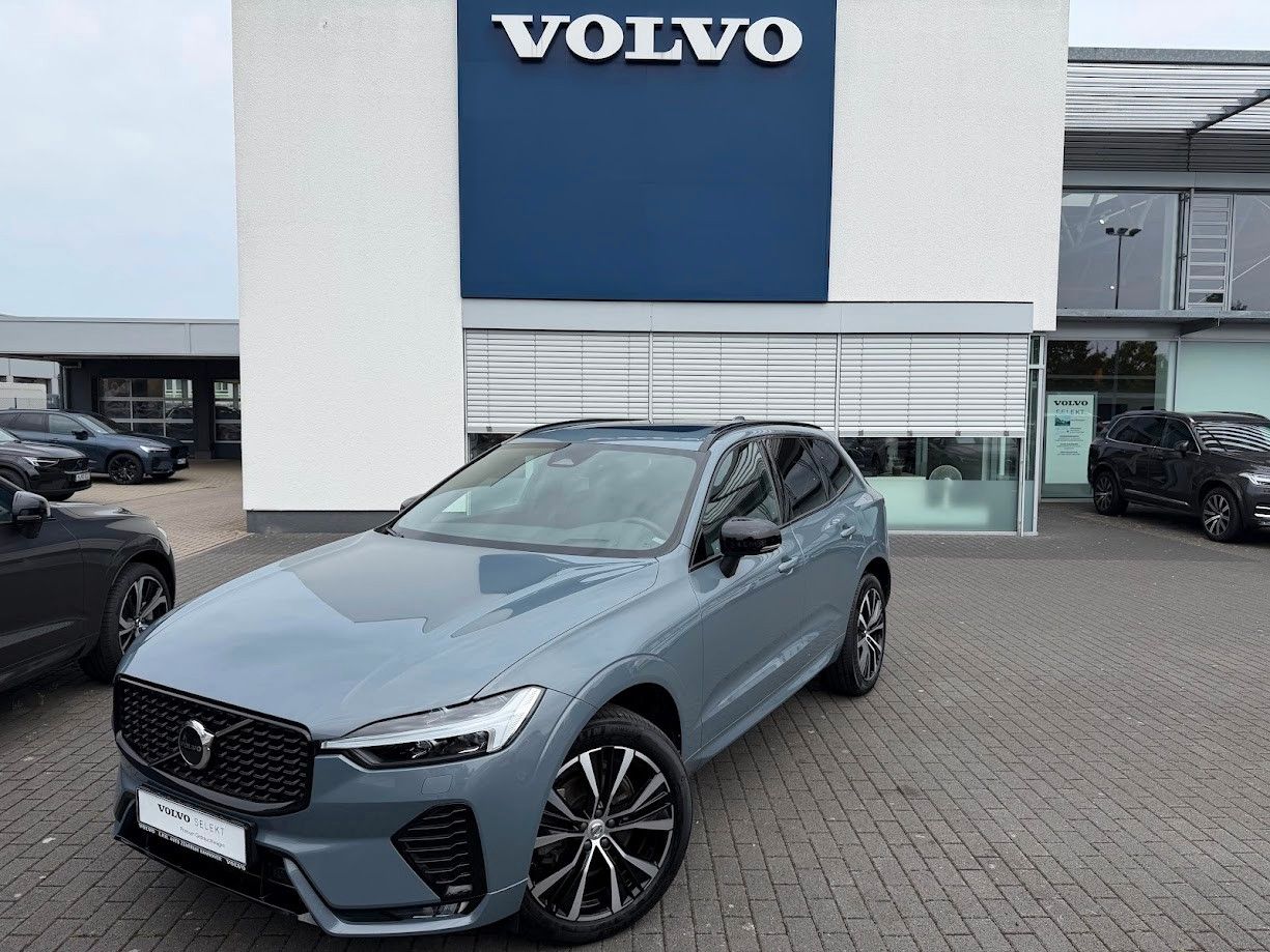 Volvo XC60 B4 Ultimate Dark AWD foto 1