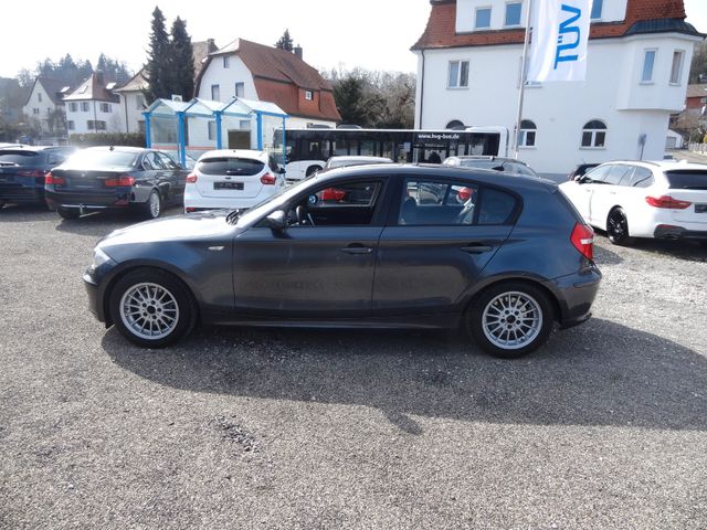 Fahrzeugabbildung BMW 120i/1.Hand/29.500km/170PS/Klima/SitzH/PDC/GSD/