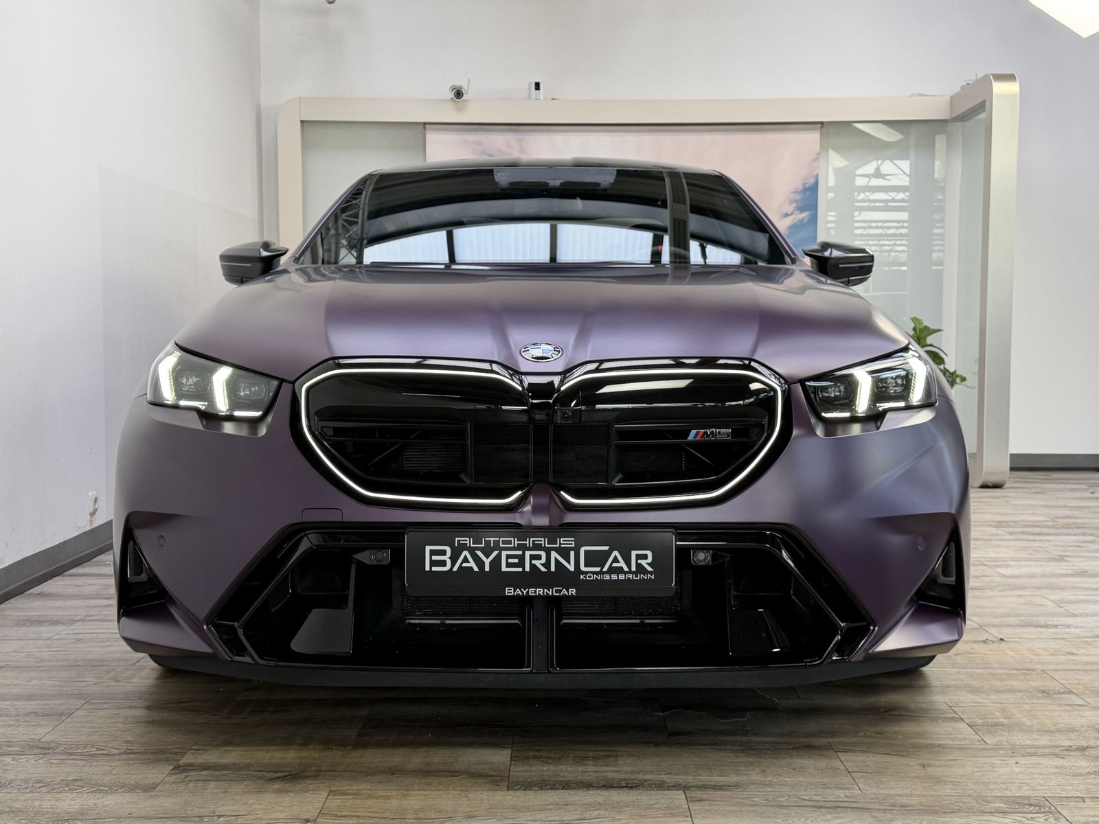BMW M5 Individual Keramik CarbonExt. Ultimate 305kmh imagem 2