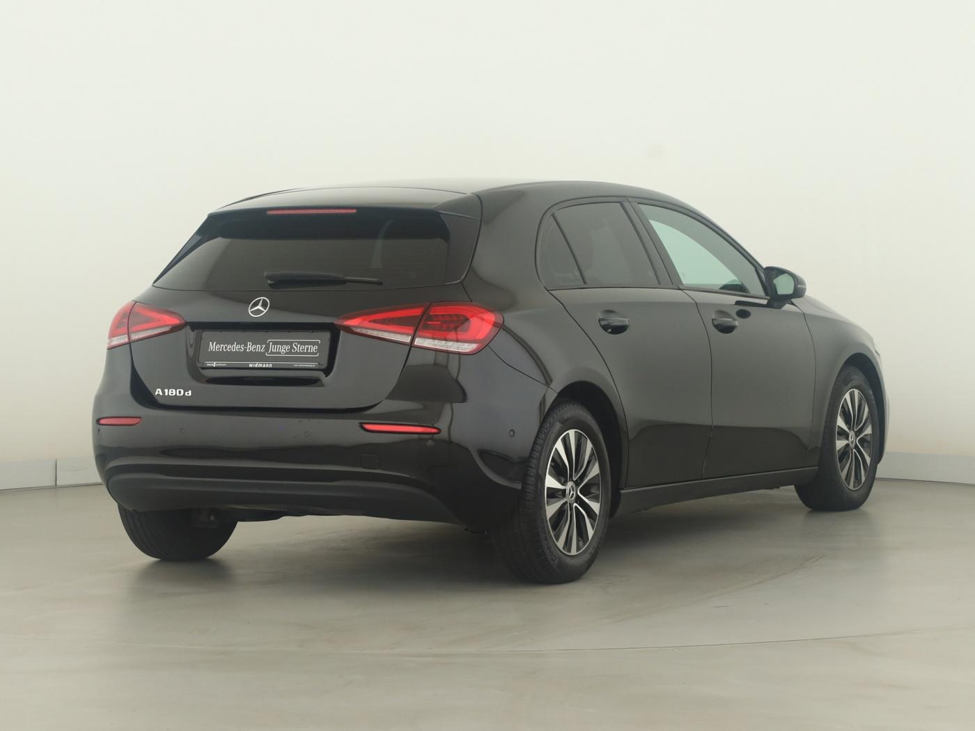 Mercedes-Benz A-Class d *LED High Performance*Park-Paket*Kamera*, миниатюра 2