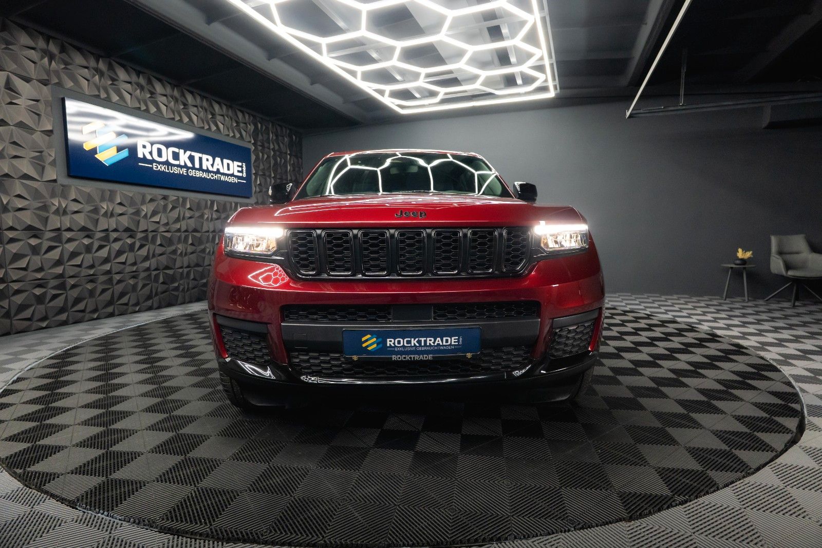 Fahrzeugabbildung Jeep Grand Cherokee 3.6 4x4 Altitude L ACC Kamera 19%