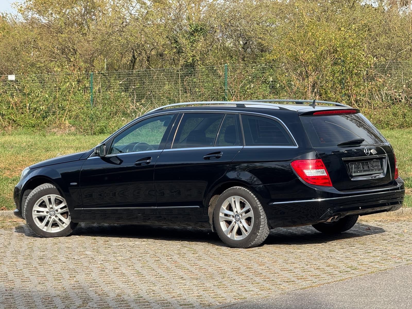 Mercedes-Benz C180 2011 — engine 1.796 cm³, 156 HP (115kW)