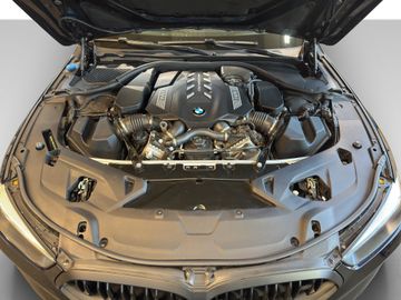 BMW M850 - 12
