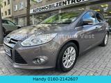 Ford Focus 1.6 Titanium*Xenon*Tempomat*Klimaaut.* - Ford Focus aus 2012: Titanium