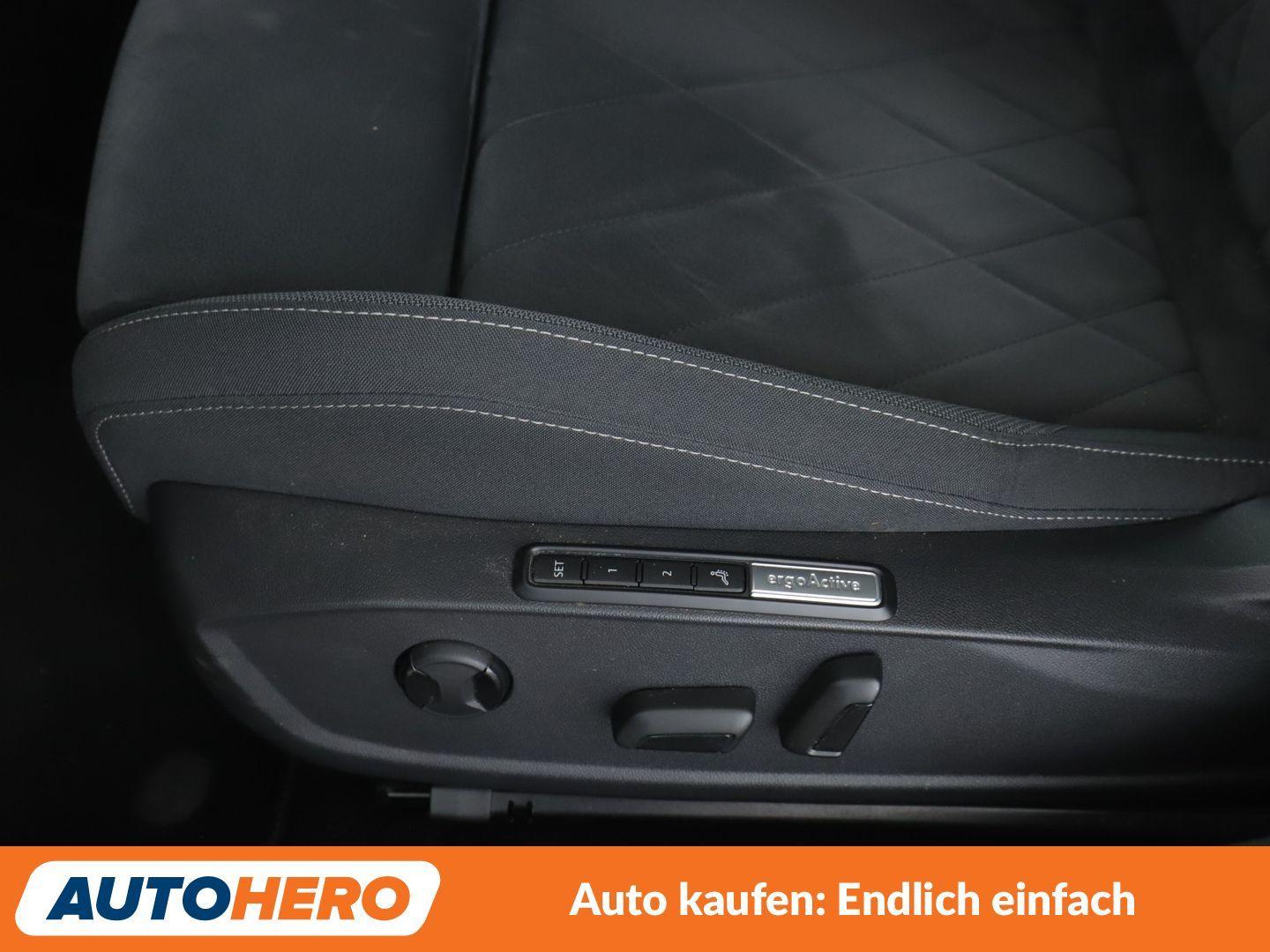 Volkswagen Golf VIII 1.5 TSI ACT Style*NAVI*LED*ACC*PDC*SHZ, миниатюра 26