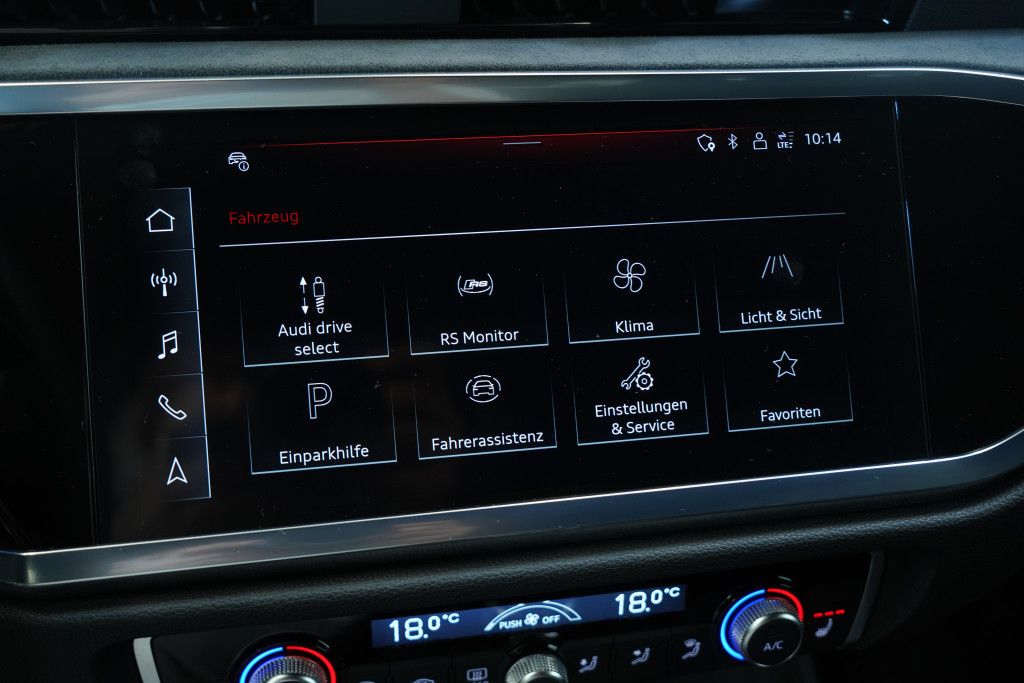 Audi Rsq3