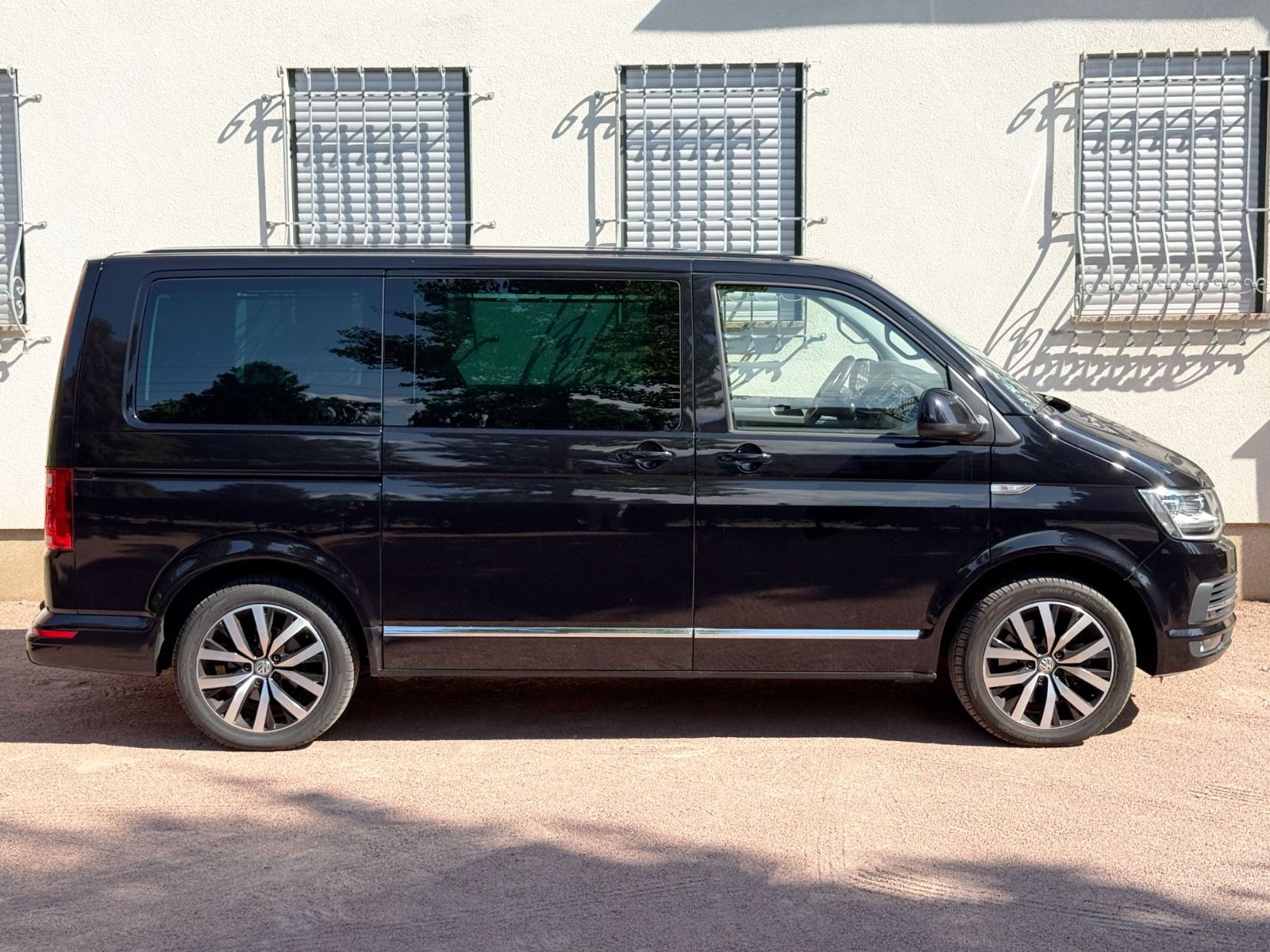 Volkswagen T6 2.0TDI Multivan 4Motion GENERATION SIX AHK SH foto 4
