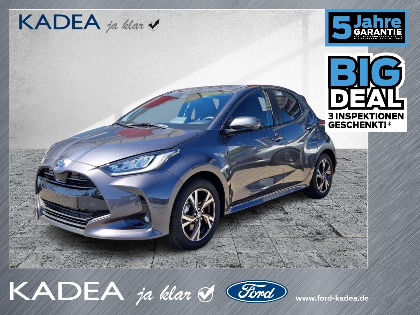 Toyota Yaris 1.5 Teamplayer ACC+LED+SHZ+Fernlichtass.