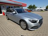Mercedes-Benz E 220 E -Klasse T-Modell E 220 d Navi LED digIN - Mercedes-Benz E 220 Gebrauchtwagen in Magdeburg