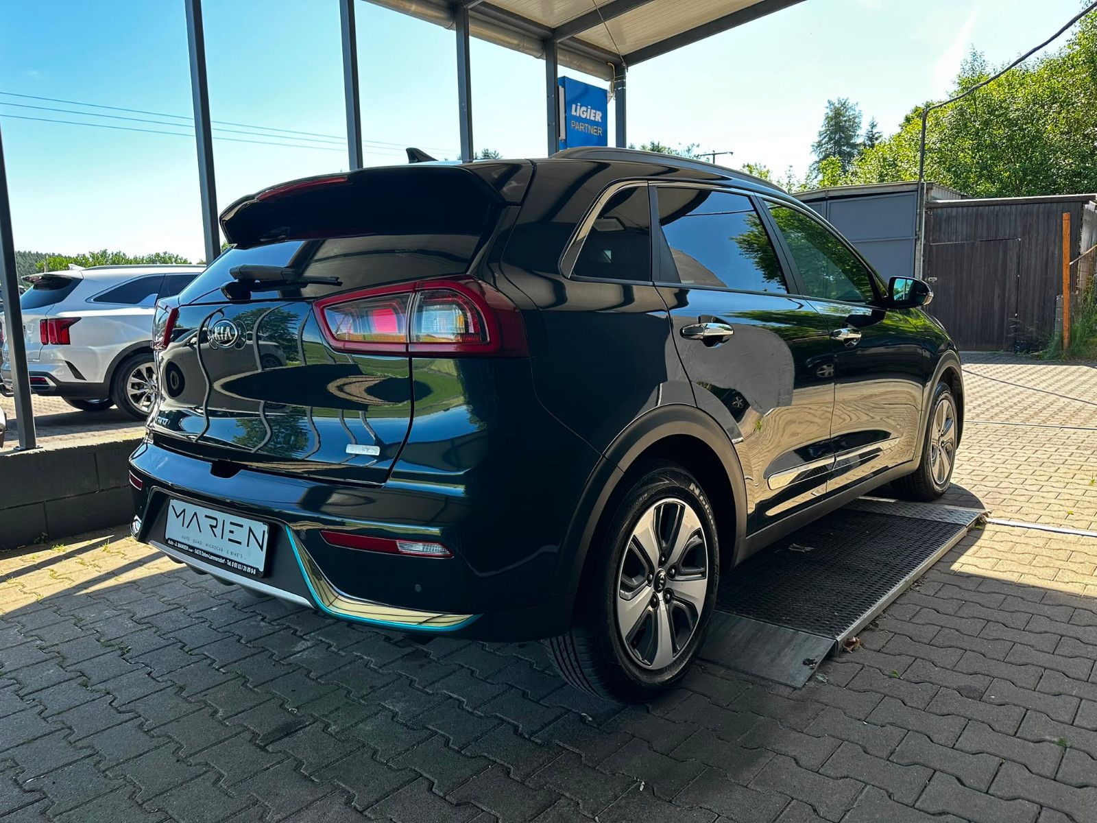 Kia Niro Vision Plug-in Hybrid | AHK | LED — Bild 5