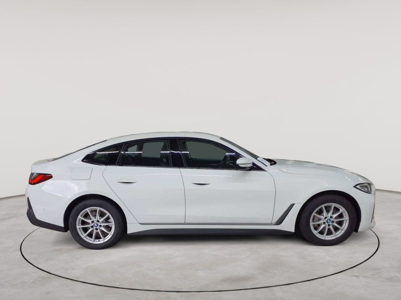 BMW i4 eDrive40 Gran Coupe Navi SHZ LED imagem 3